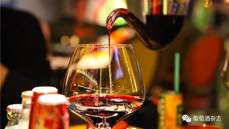 疫情下餐飲渠道占比大的進(jìn)口酒商如何自救？