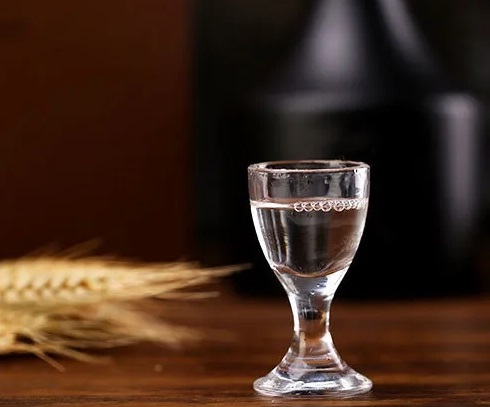 喝白酒為什么拉肚子？喝白酒拉肚子怎么辦？
