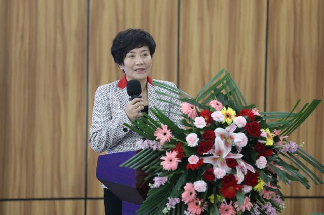 2020年人民小酒發(fā)展?fàn)I銷戰(zhàn)略發(fā)布會(huì)的大幕