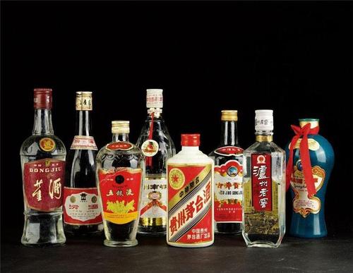 為什么有人高價回收白酒？回收白酒有哪些注意事項？