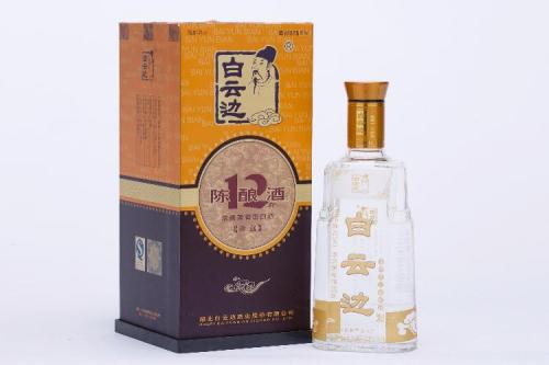 白云邊酒有哪些系列？白云邊酒的工藝特點是什么？
