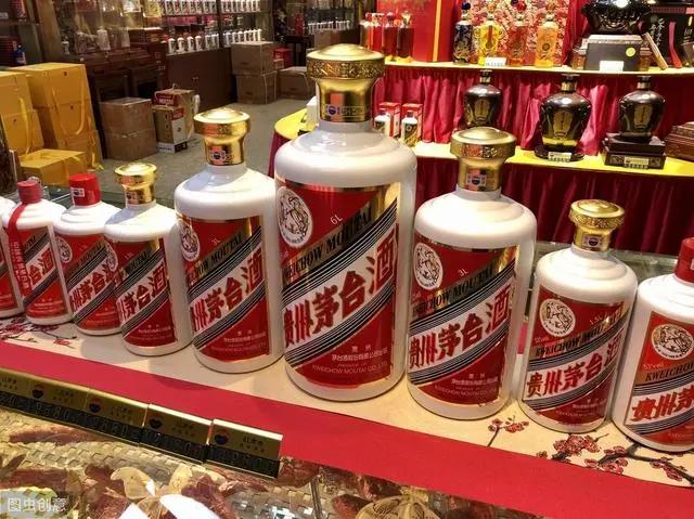 茅臺一批價突破2400元，業(yè)內(nèi)人士：飛天茅臺9月或提價？
