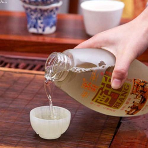 海南的白酒品牌有哪些？在海南買特產(chǎn)有什么注意事項(xiàng)？