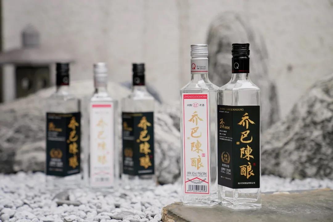 互聯(lián)網(wǎng)光瓶醬酒獲千萬級天使輪融資，直播+光瓶模式能行嗎？