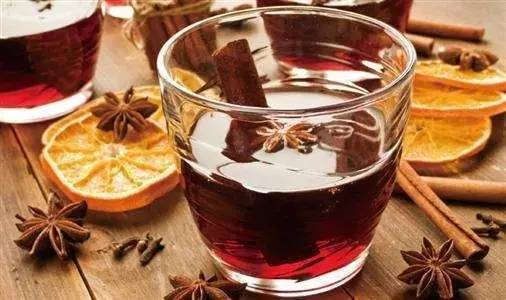 紅酒的養(yǎng)生之道，女性朋友喝紅酒的好處