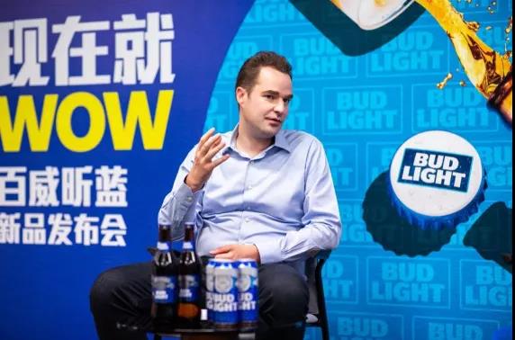 百威啤酒漲價(jià)！啤酒板塊“高端化”之爭(zhēng)來(lái)臨
