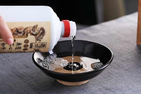 中國(guó)白酒都有哪些香型？