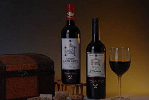 葡萄酒的理想醒酒時長是多久？怎么醒酒？