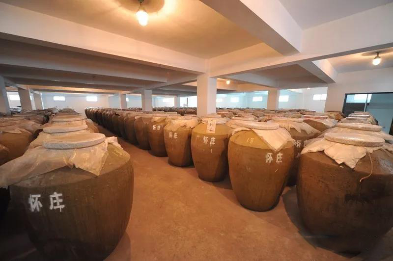 站在未來(lái)看白酒新國(guó)標(biāo)：純潔化是白酒的唯一出路嗎？