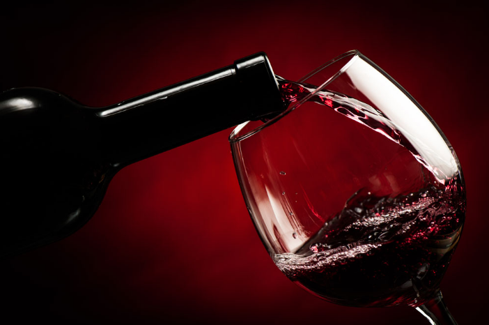 紅葡萄酒酒漬怎么清洗，方法你了解嗎？