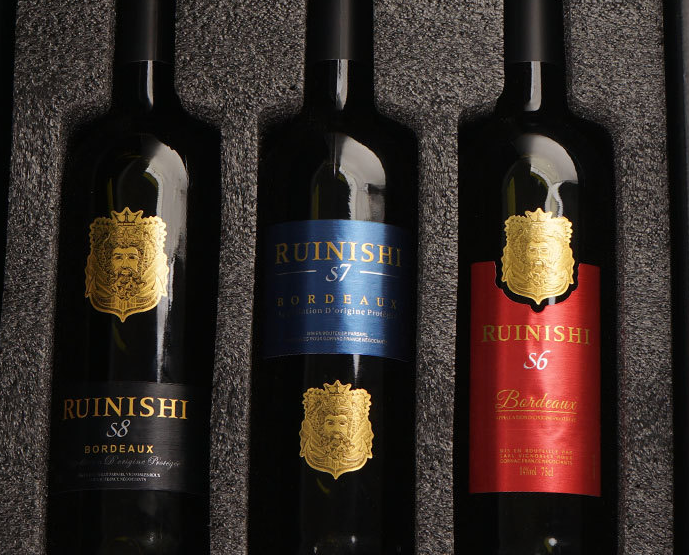 衣服上的酒漬怎么清洗，香檳酒漬怎么洗？