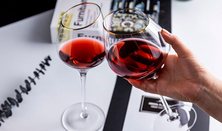 什么是香檳酒，與起泡酒的區(qū)別