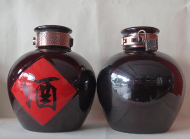五糧液屬于香型的白酒？