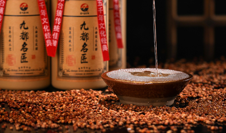 老村長酒屬于什么香型？