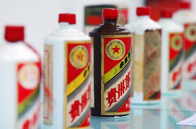 貴州茅臺(tái)鎮(zhèn)紅征1935(貴州茅臺(tái)1935紅色經(jīng)典)