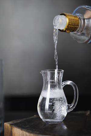 川醬型白酒特點(diǎn)(醬香型白酒特點(diǎn)介紹)