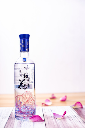 如何進貴州花酒(貴州花燒酒)