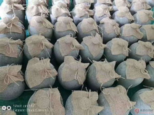 貴州茅臺鎮(zhèn)封壇老酒價格(貴州茅臺鎮(zhèn) 封壇老酒現(xiàn)在的價格?)