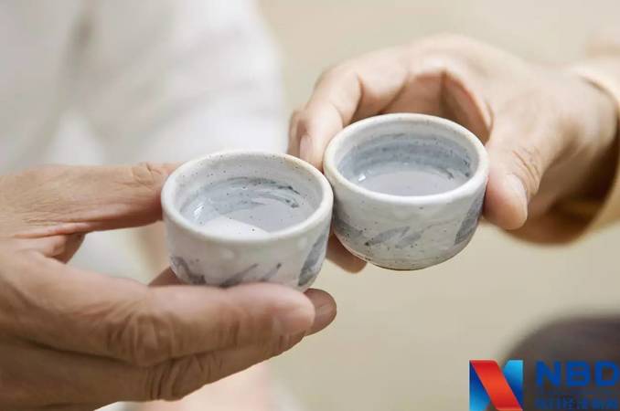 白酒經(jīng)銷(xiāo)分幾個(gè)層次(白酒代理分幾級(jí))