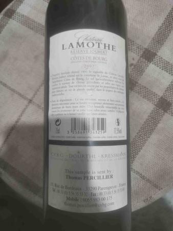藍(lán)鉆紅酒多少錢一瓶(鉆石紅酒多少錢一瓶)