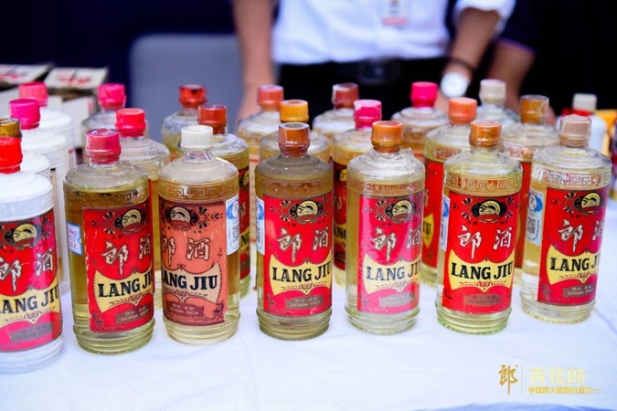 黃家老酒500克價(jià)格(黃家老酒多少錢(qián)一瓶)