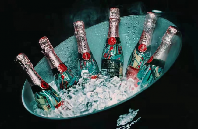 專訪「怡龍SANCARO」：“新酒飲”時(shí)代下，微醺的年輕人可能不夠用了